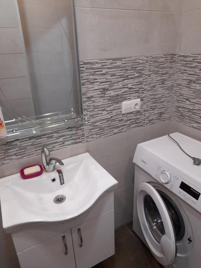 Katehouse Lägenhet Batumi Exteriör bild